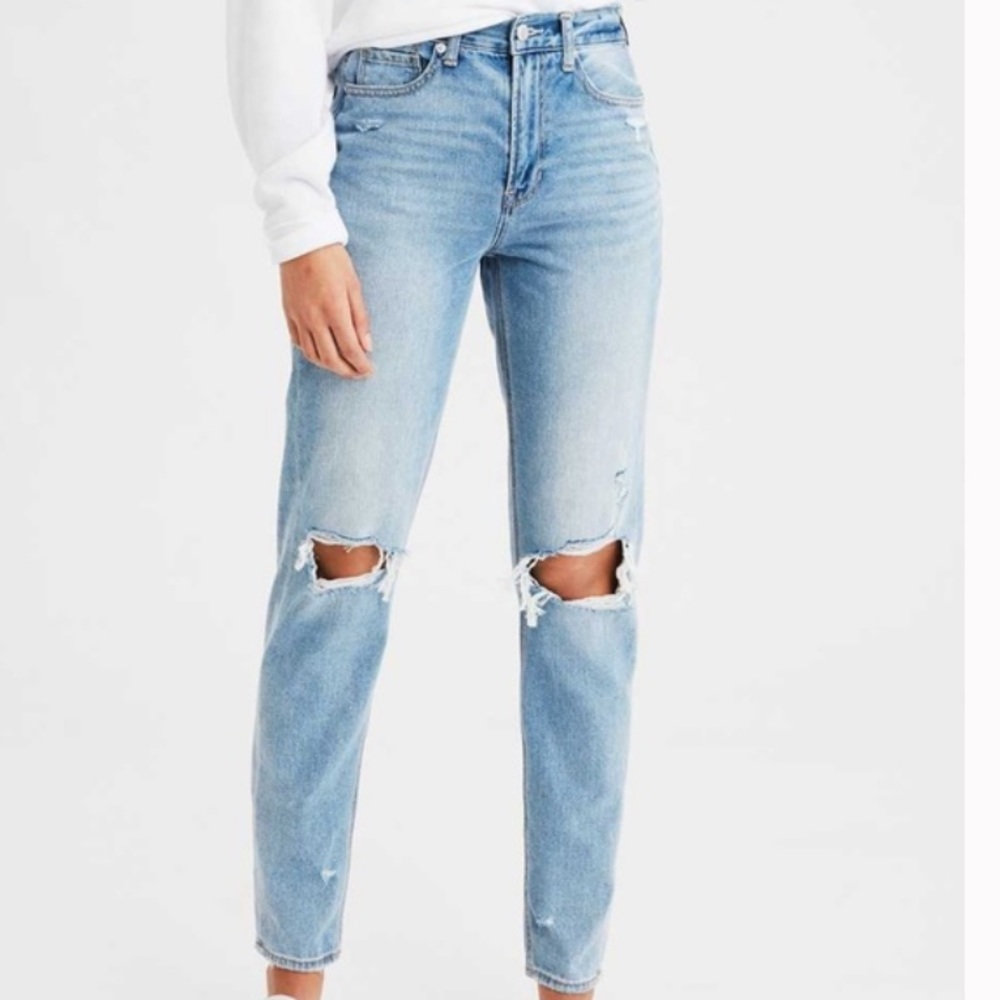 American Eagle Mom Jean